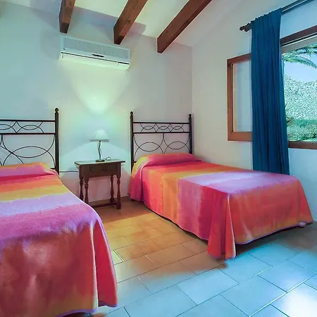 Papa Bisquerra Villa *