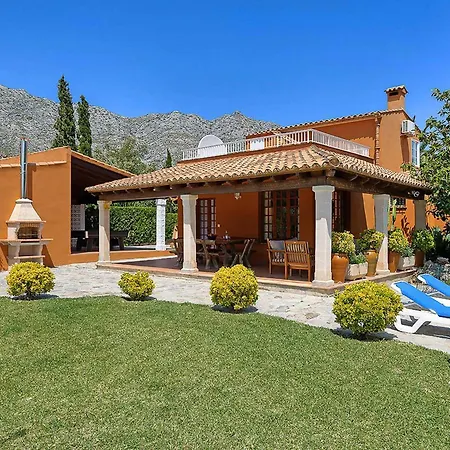 Villa Papa Bisquerra